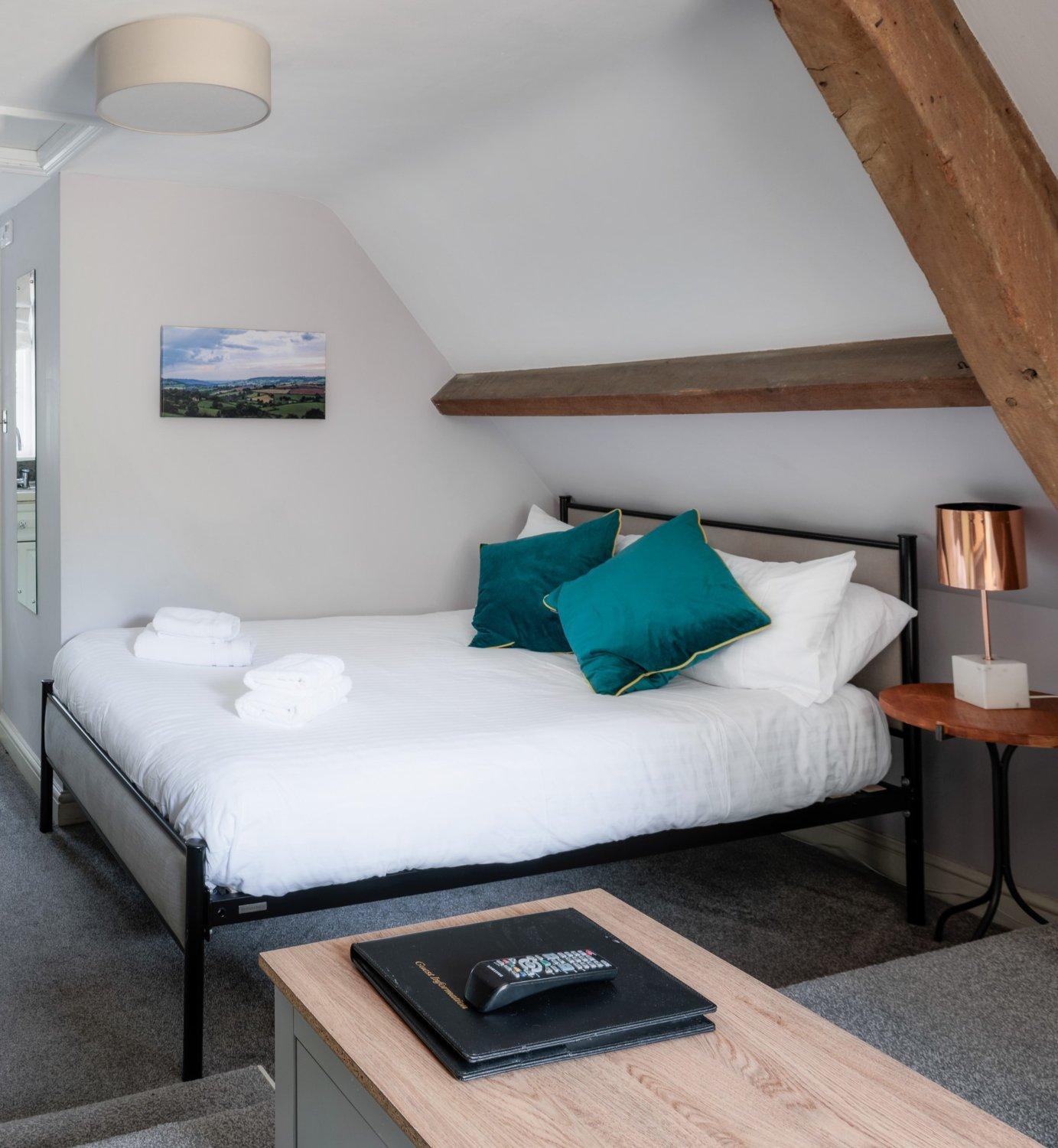 The School Rooms Estate Beautiful, Georgian Apartments With Private Heated Pool And Hot Tub Wifi And Parking Near Bath Box  Extérieur photo