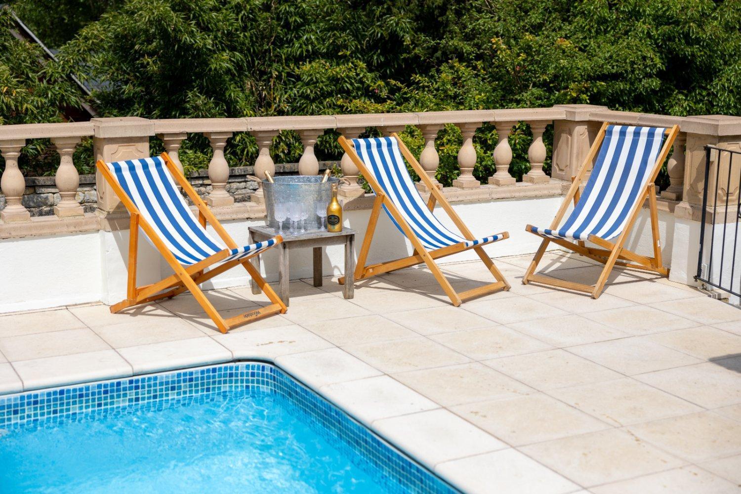 The School Rooms Estate Beautiful, Georgian Apartments With Private Heated Pool And Hot Tub Wifi And Parking Near Bath Box  Extérieur photo